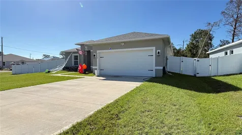 2129 Hibiscus Place Poinciana FL 34759