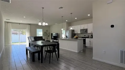 2129 Hibiscus Place Poinciana FL 34759