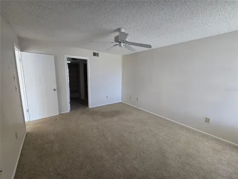 411 S Bayshore Boulevard Safety Harbor FL 34695