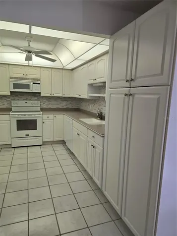 411 S Bayshore Boulevard Safety Harbor FL 34695