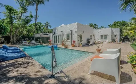 1175 Jackson Road Clearwater FL 33755
