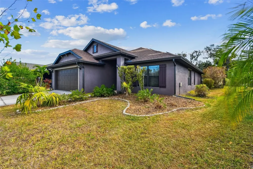 8910 52nd Avenue E Palmetto FL 34221