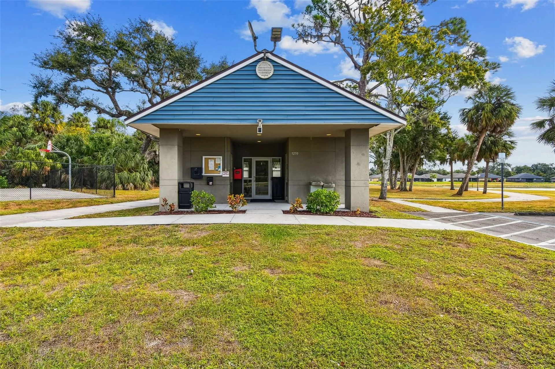 8910 52nd Avenue E Palmetto FL 34221