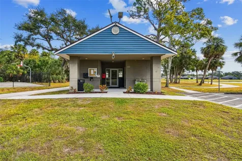 8910 52nd Avenue E Palmetto FL 34221