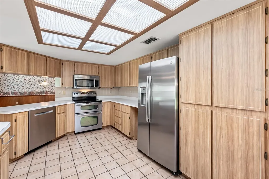 4133 Bair Avenue Fruitland Park FL 34731