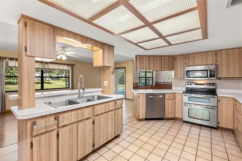 4133 Bair Avenue Fruitland Park FL 34731