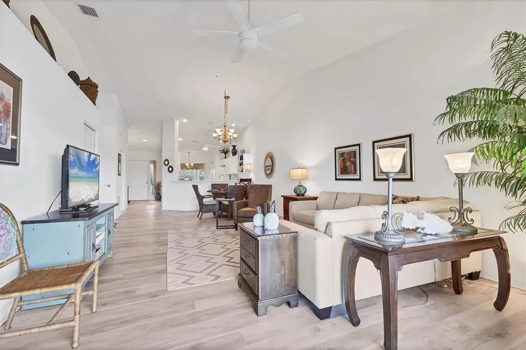 5240 Hyland Hills Avenue Sarasota FL 34241