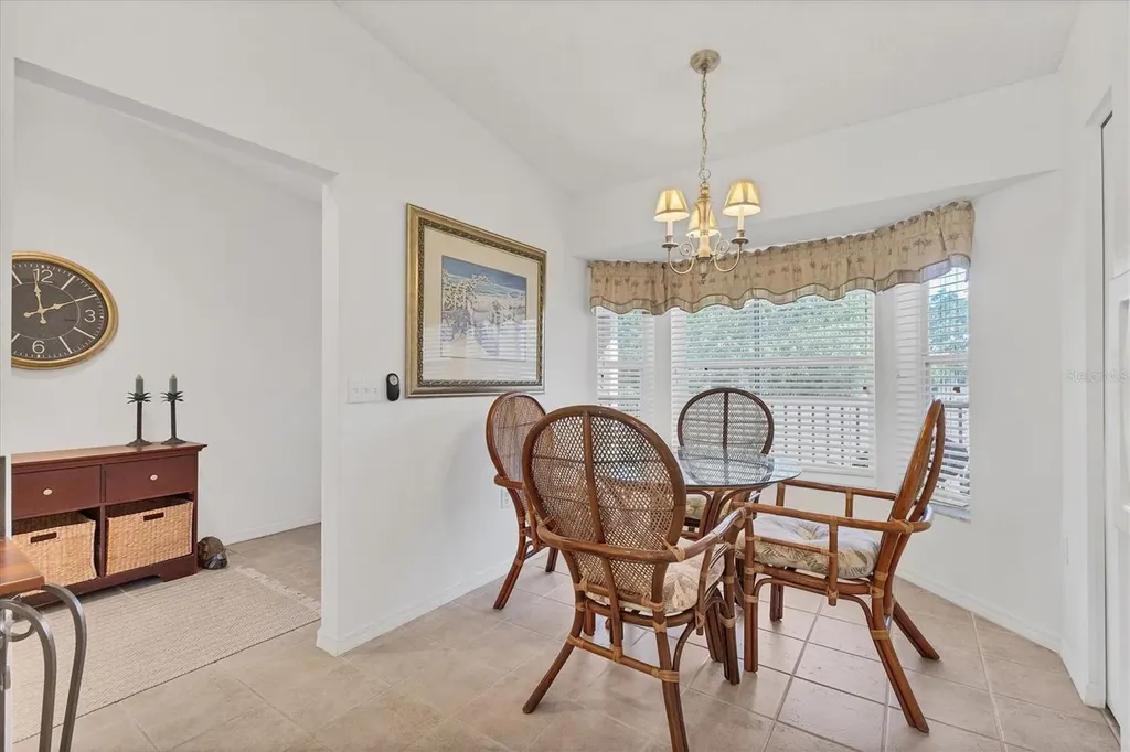 5240 Hyland Hills Avenue Sarasota FL 34241