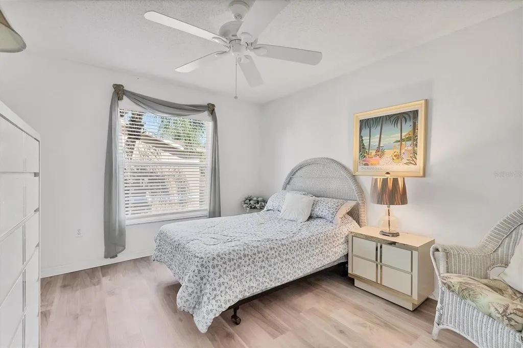 5240 Hyland Hills Avenue Sarasota FL 34241