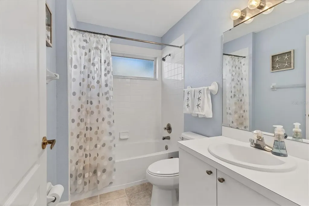 5240 Hyland Hills Avenue Sarasota FL 34241