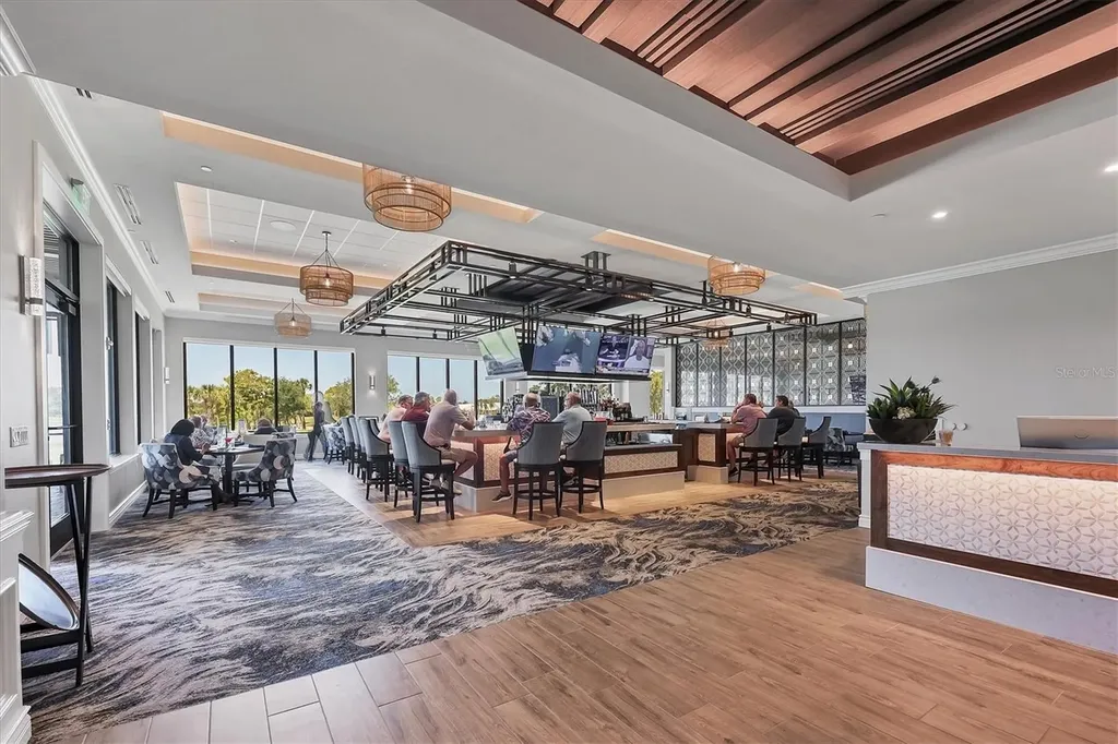 5240 Hyland Hills Avenue Sarasota FL 34241