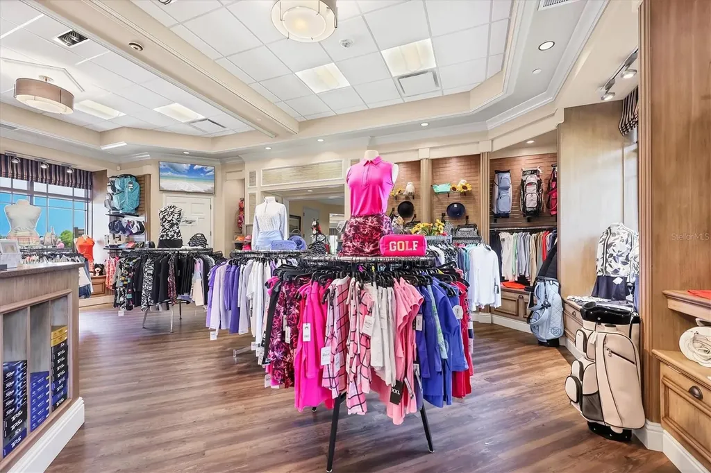 5240 Hyland Hills Avenue Sarasota FL 34241