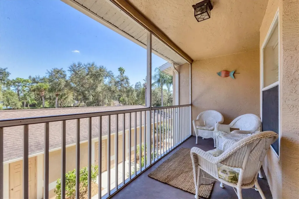 5240 Hyland Hills Avenue Sarasota FL 34241