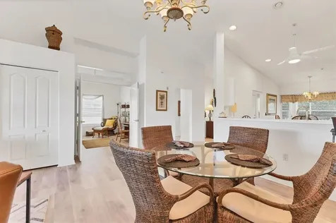 5240 Hyland Hills Avenue Sarasota FL 34241