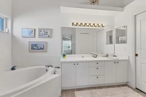 5240 Hyland Hills Avenue Sarasota FL 34241