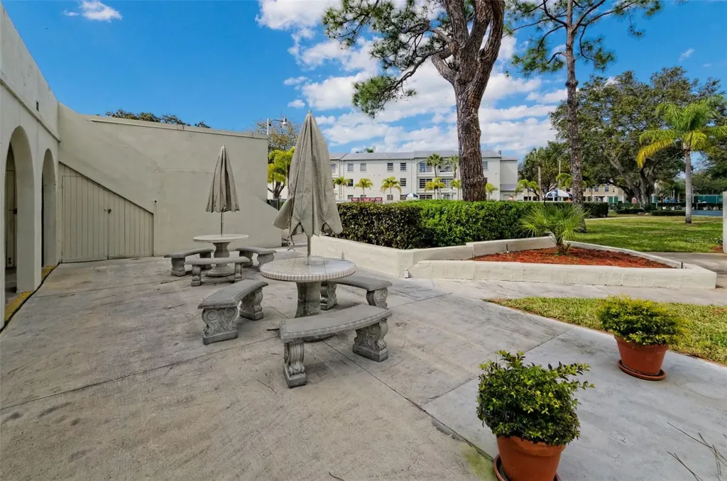 2700 Bayshore Boulevard Dunedin FL 34698