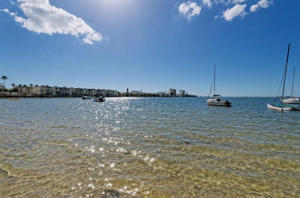 2700 Bayshore Boulevard Dunedin FL 34698