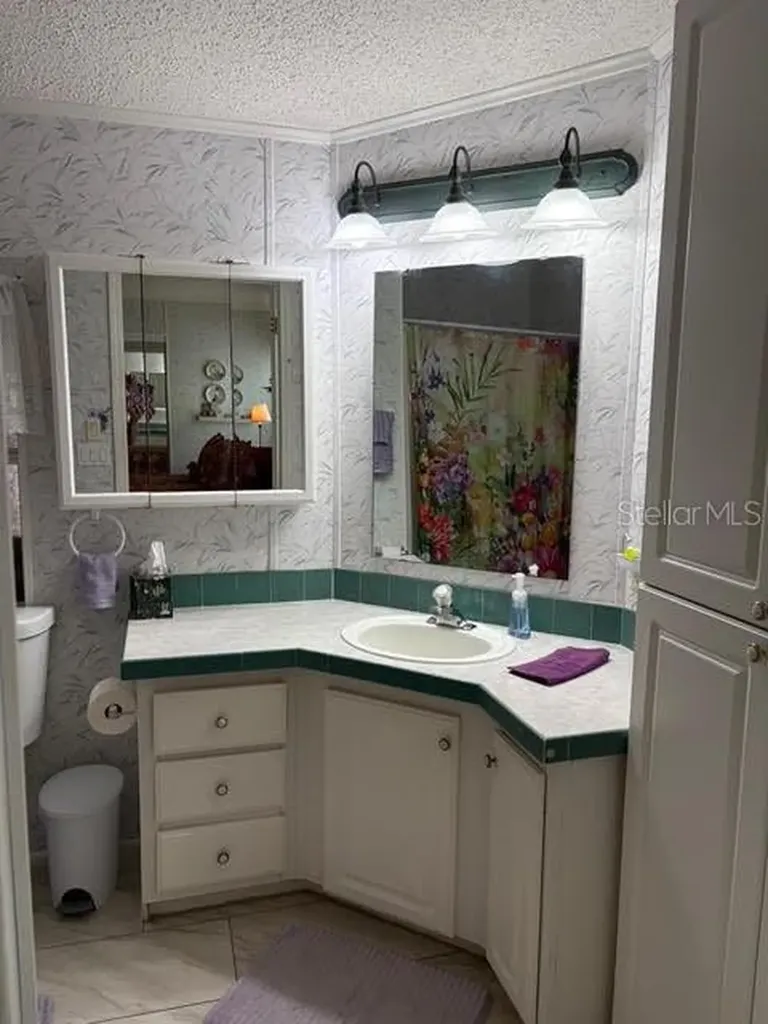 6239 Knotty Pine Drive SE Winter Haven FL 33884