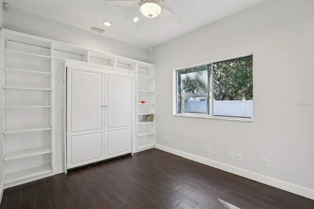 1424 Ridge Shore Drive Tarpon Springs FL 34689