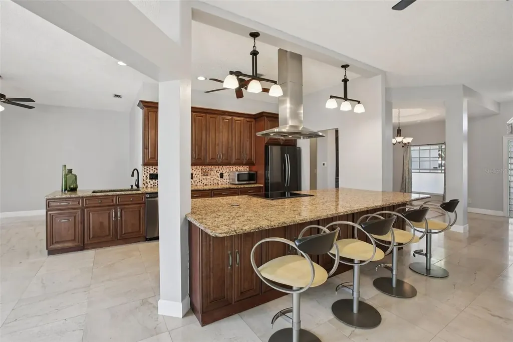 1424 Ridge Shore Drive Tarpon Springs FL 34689