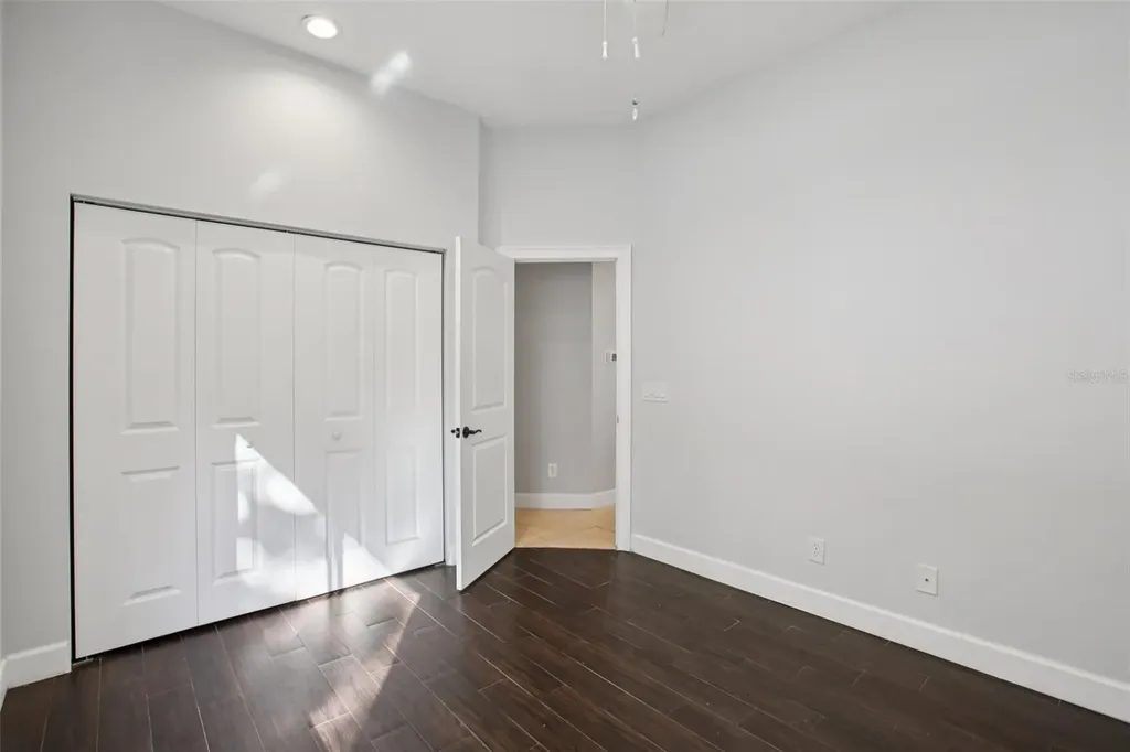 1424 Ridge Shore Drive Tarpon Springs FL 34689