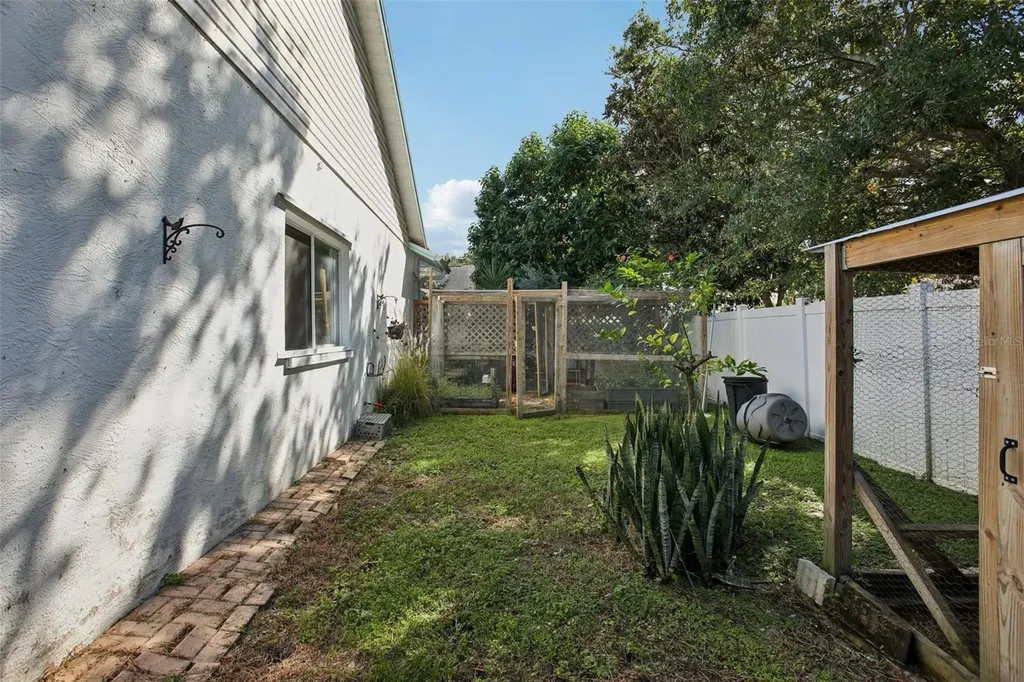 1424 Ridge Shore Drive Tarpon Springs FL 34689