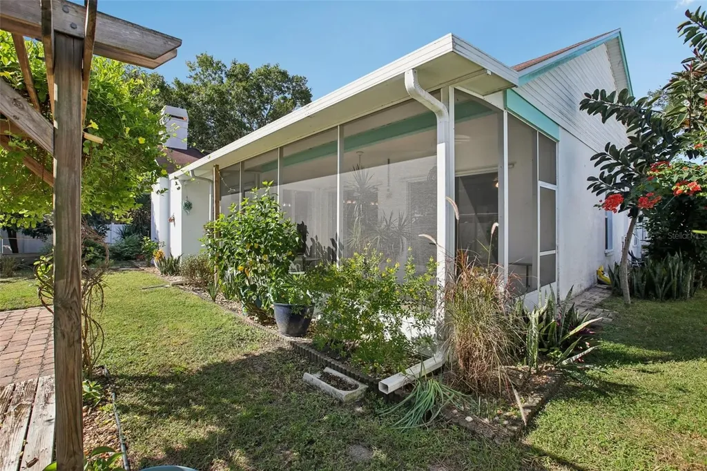 1424 Ridge Shore Drive Tarpon Springs FL 34689
