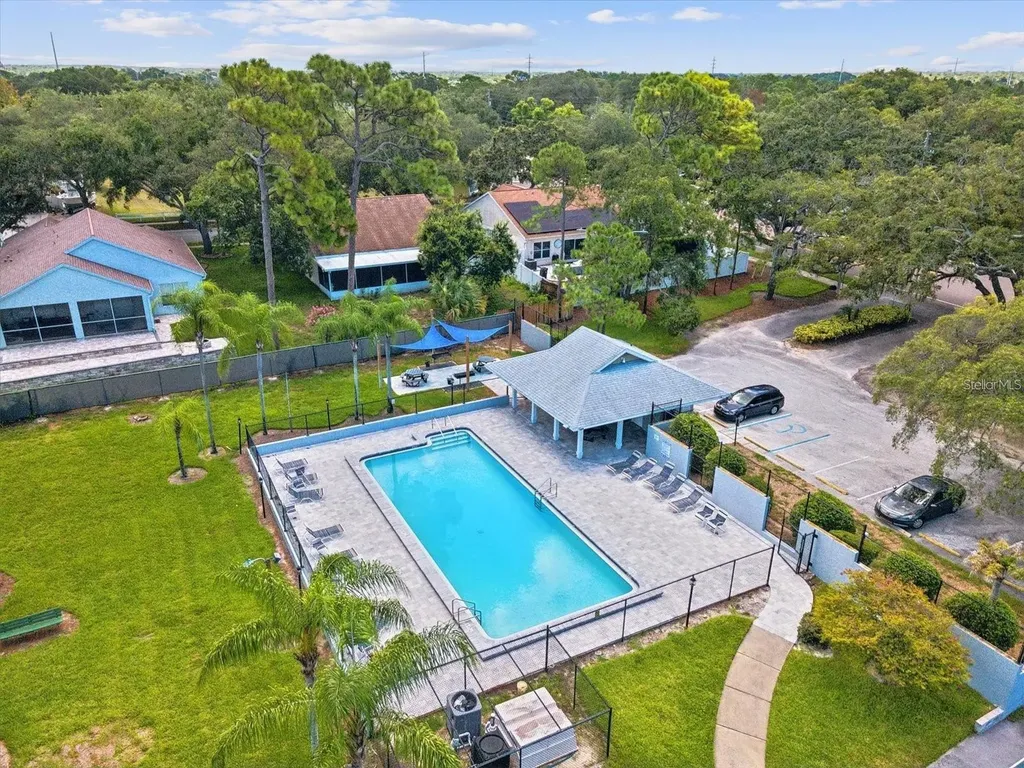 1424 Ridge Shore Drive Tarpon Springs FL 34689