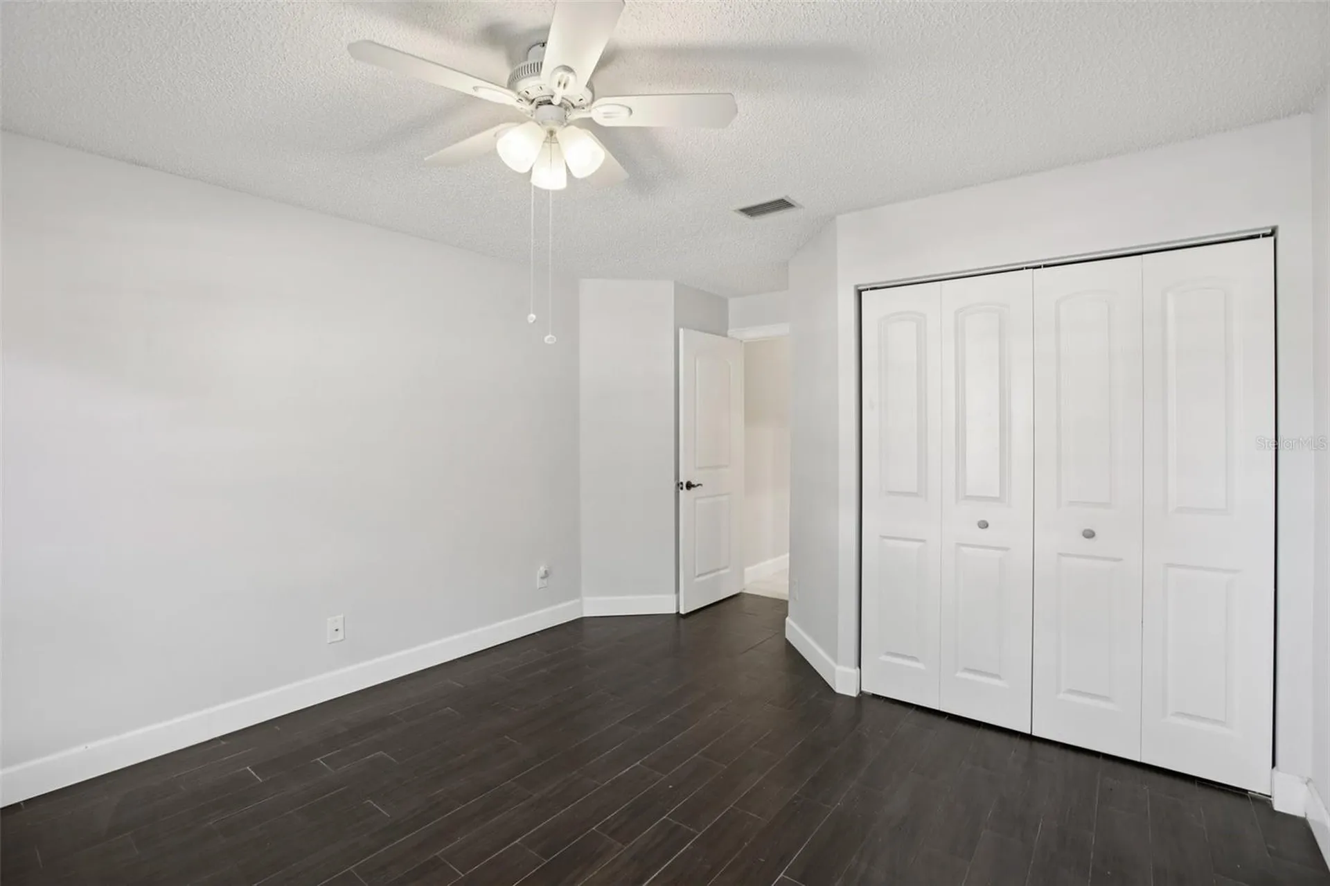 1424 Ridge Shore Drive Tarpon Springs FL 34689