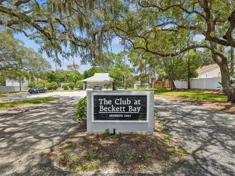 1424 Ridge Shore Drive Tarpon Springs FL 34689