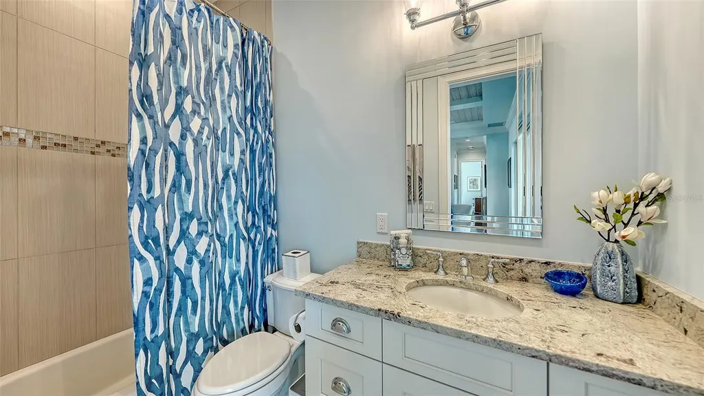 548 Hornblower Lane Longboat Key FL 34228