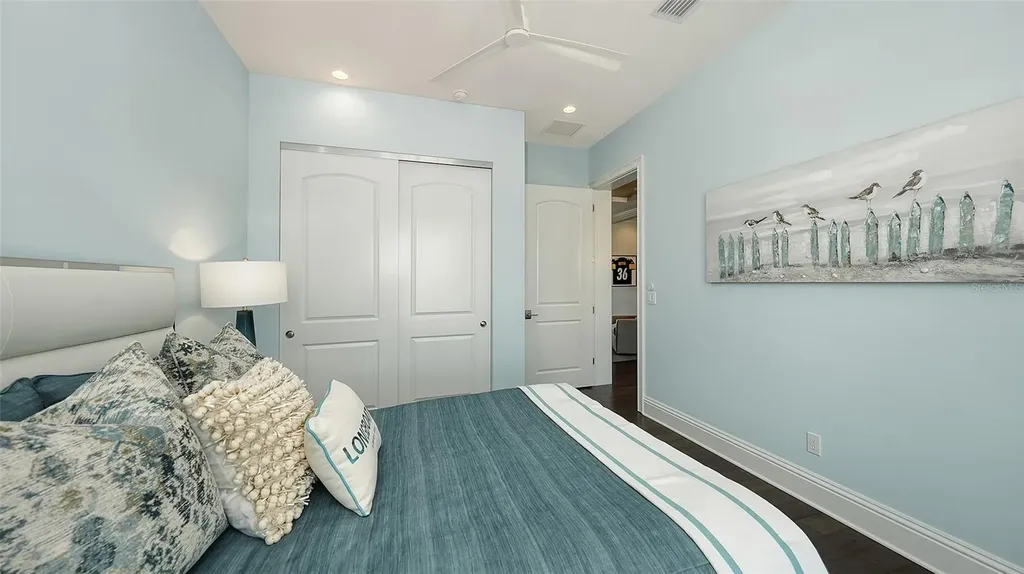 548 Hornblower Lane Longboat Key FL 34228