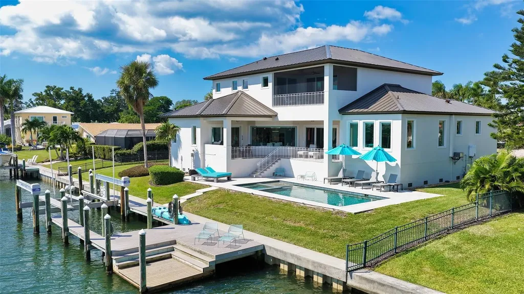 548 Hornblower Lane Longboat Key FL 34228