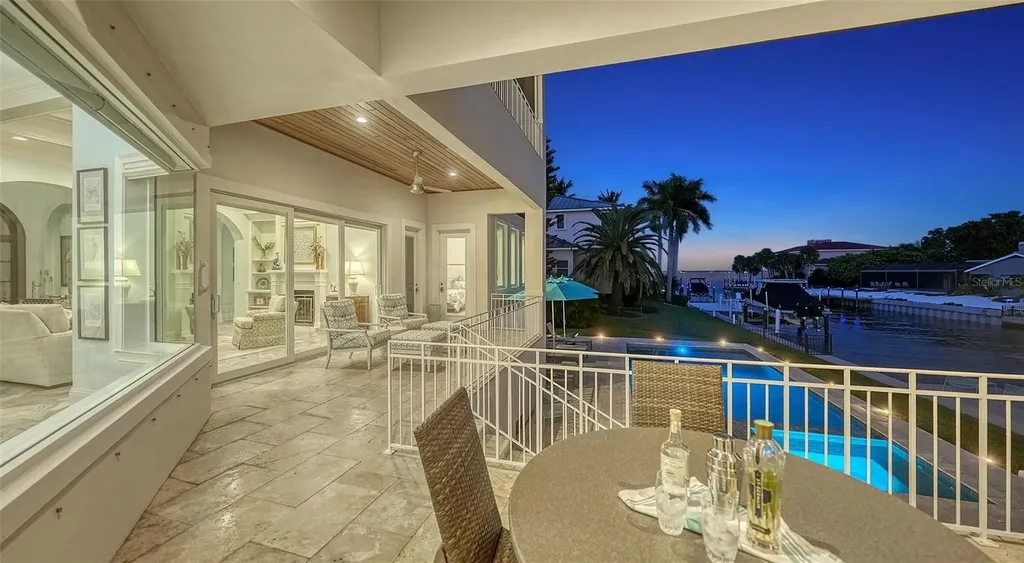 548 Hornblower Lane Longboat Key FL 34228