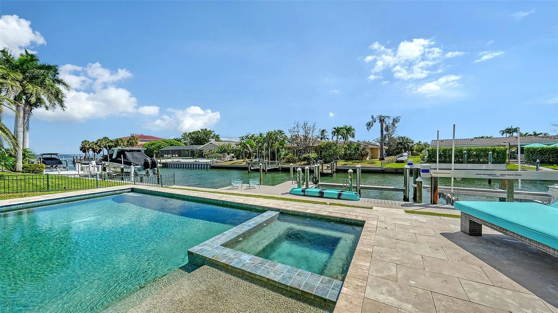 548 Hornblower Lane Longboat Key FL 34228