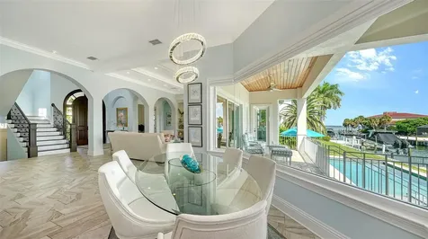 548 Hornblower Lane Longboat Key FL 34228