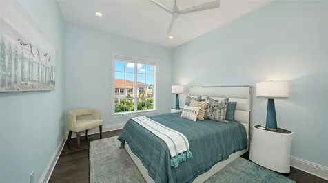 548 Hornblower Lane Longboat Key FL 34228