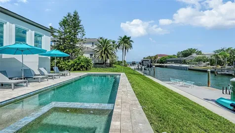 548 Hornblower Lane Longboat Key FL 34228