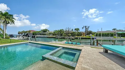 548 Hornblower Lane Longboat Key FL 34228