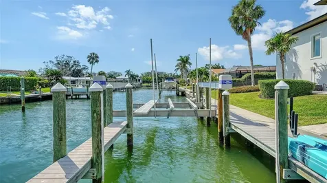 548 Hornblower Lane Longboat Key FL 34228