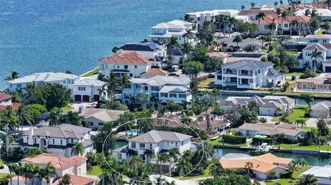 548 Hornblower Lane Longboat Key FL 34228