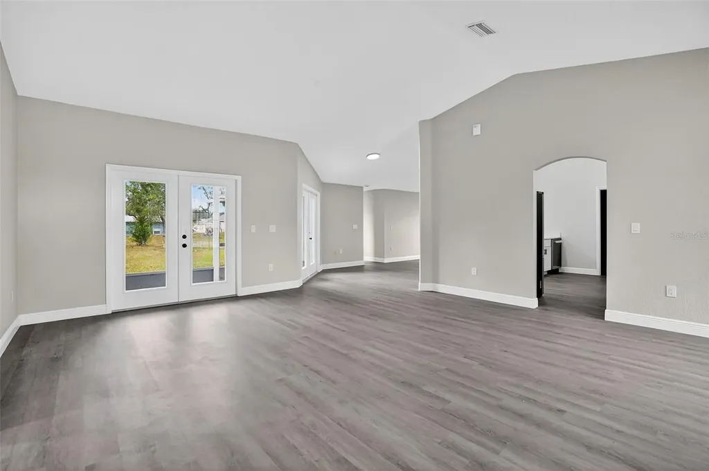 10294 Desert Sparrow Avenue Weeki Wachee FL 34613