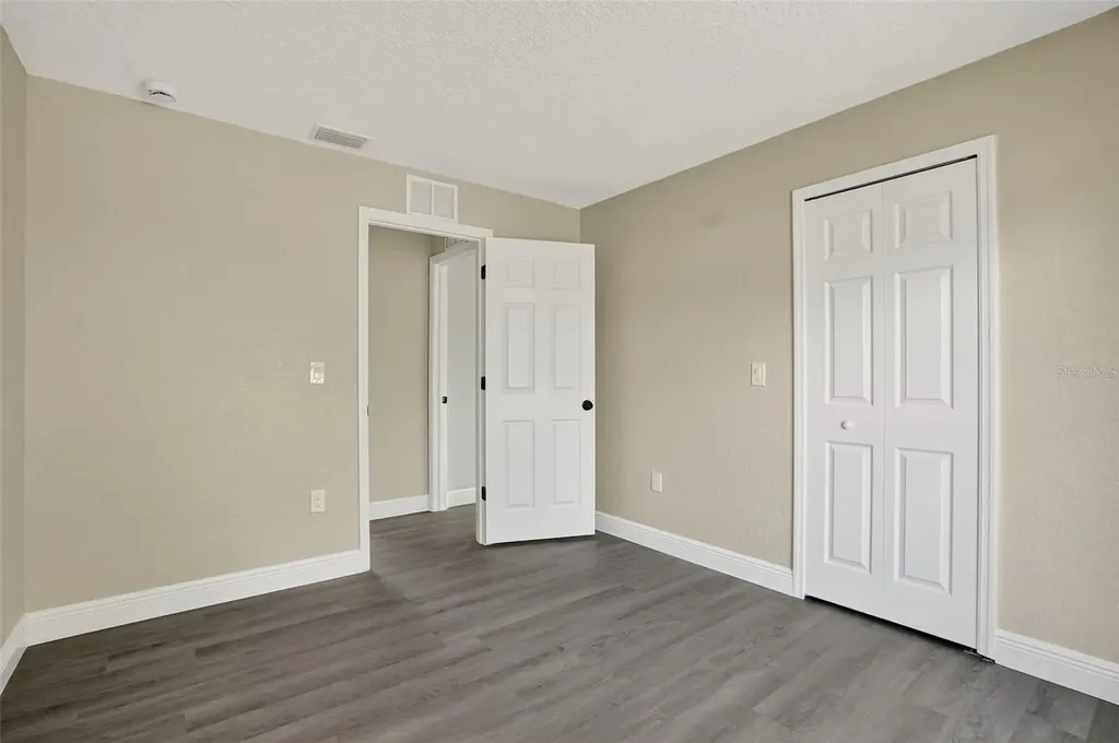 10294 Desert Sparrow Avenue Weeki Wachee FL 34613