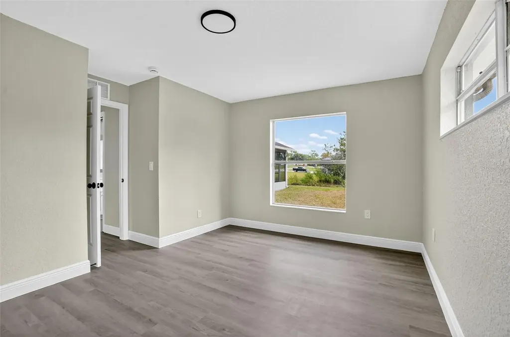10294 Desert Sparrow Avenue Weeki Wachee FL 34613