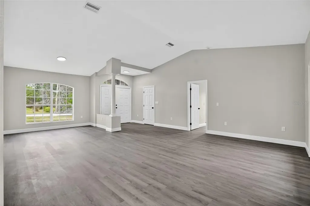 10294 Desert Sparrow Avenue Weeki Wachee FL 34613