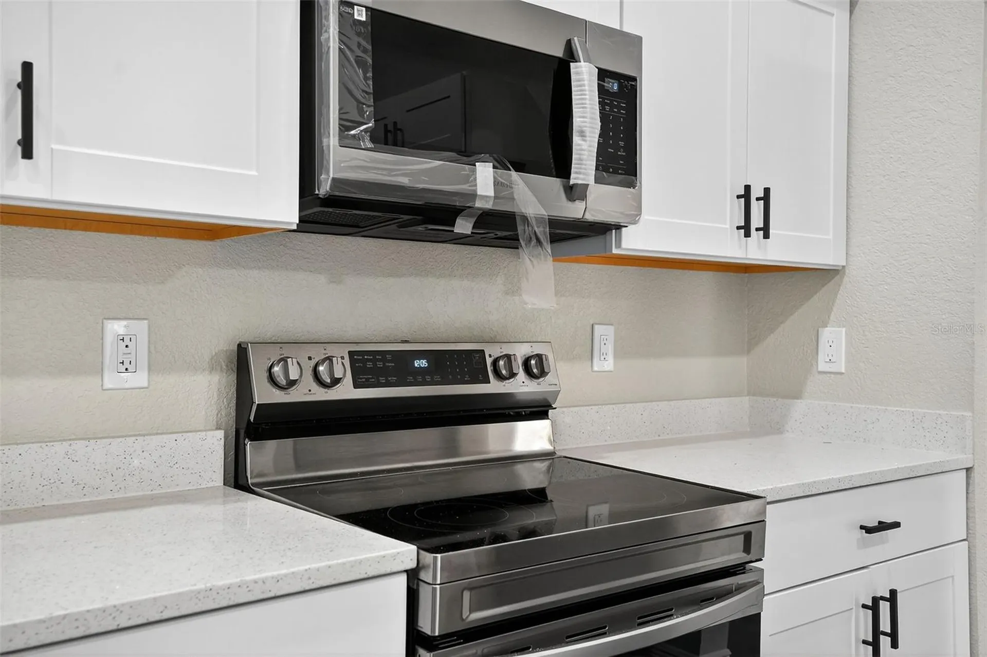 10294 Desert Sparrow Avenue Weeki Wachee FL 34613