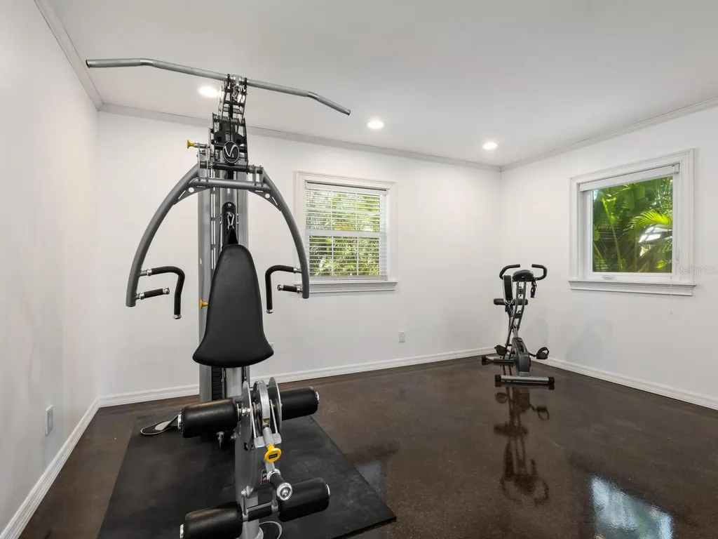 1248 Northport Drive Sarasota FL 34242