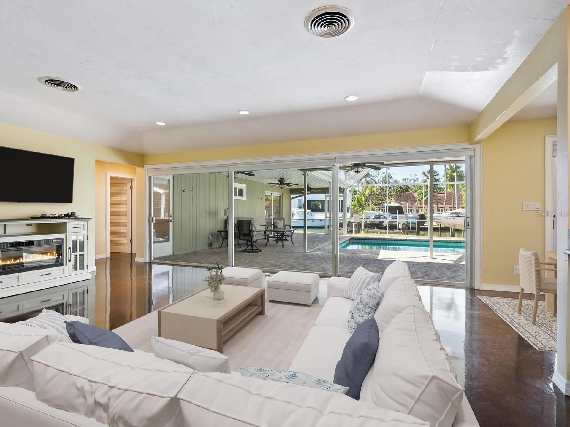 1248 Northport Drive Sarasota FL 34242