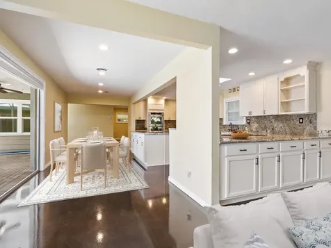 1248 Northport Drive Sarasota FL 34242