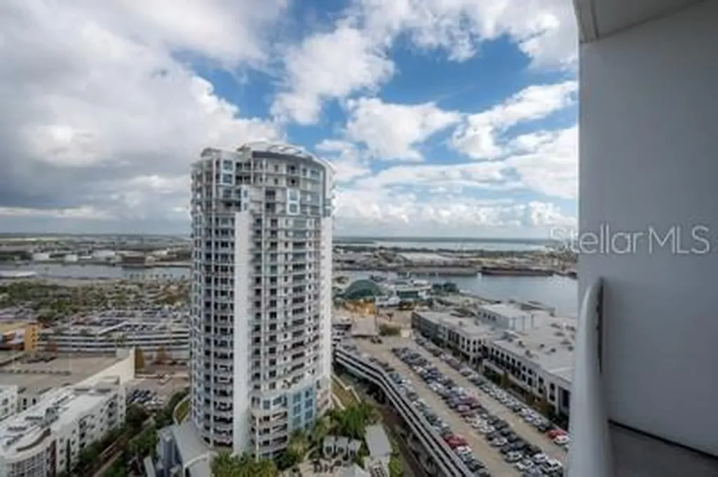 449 S 12th Street Tampa FL 33602